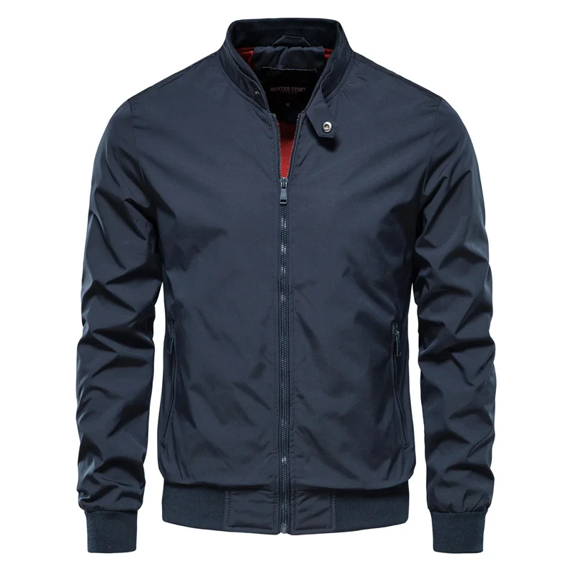 Behrend – Sporty and Elegant Bomber Jacket